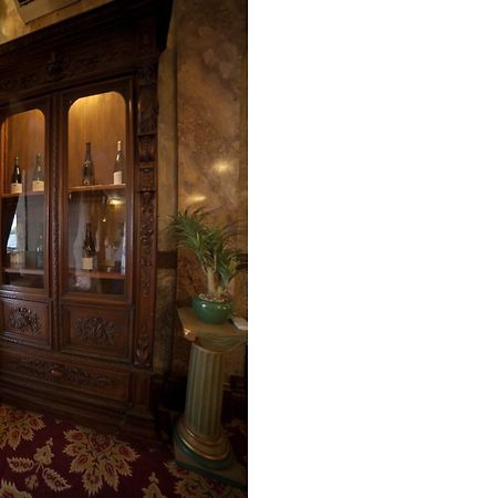 Le Clos Saint Martin Hotel Сансер Екстериор снимка