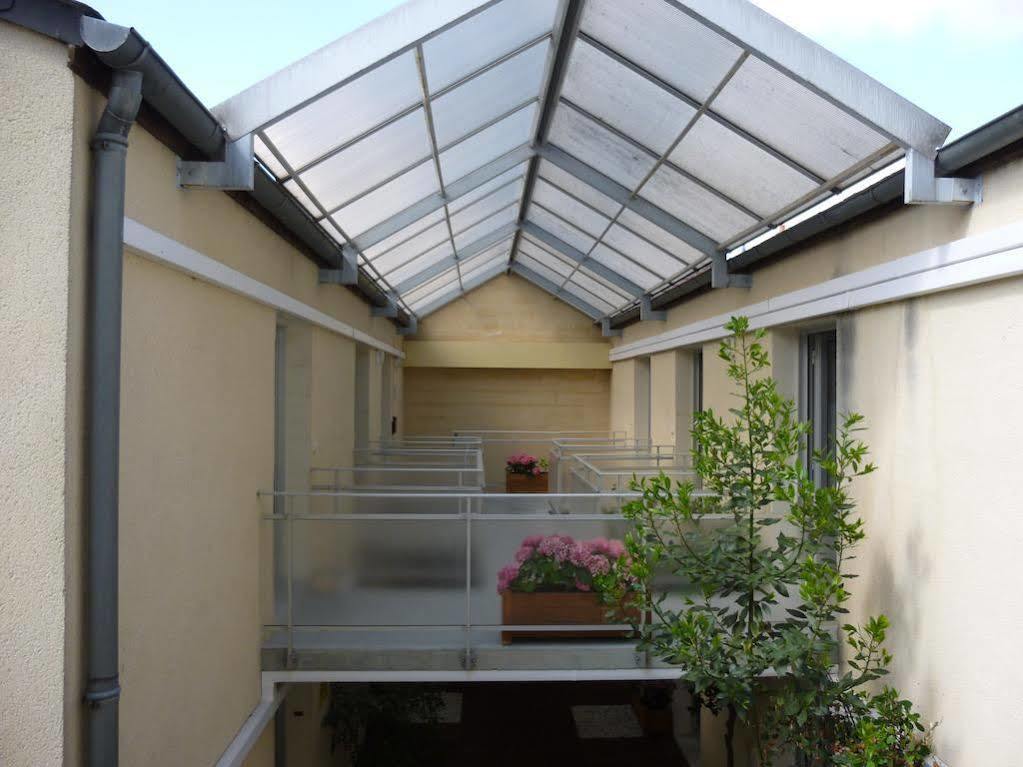 Le Clos Saint Martin Hotel Сансер Екстериор снимка