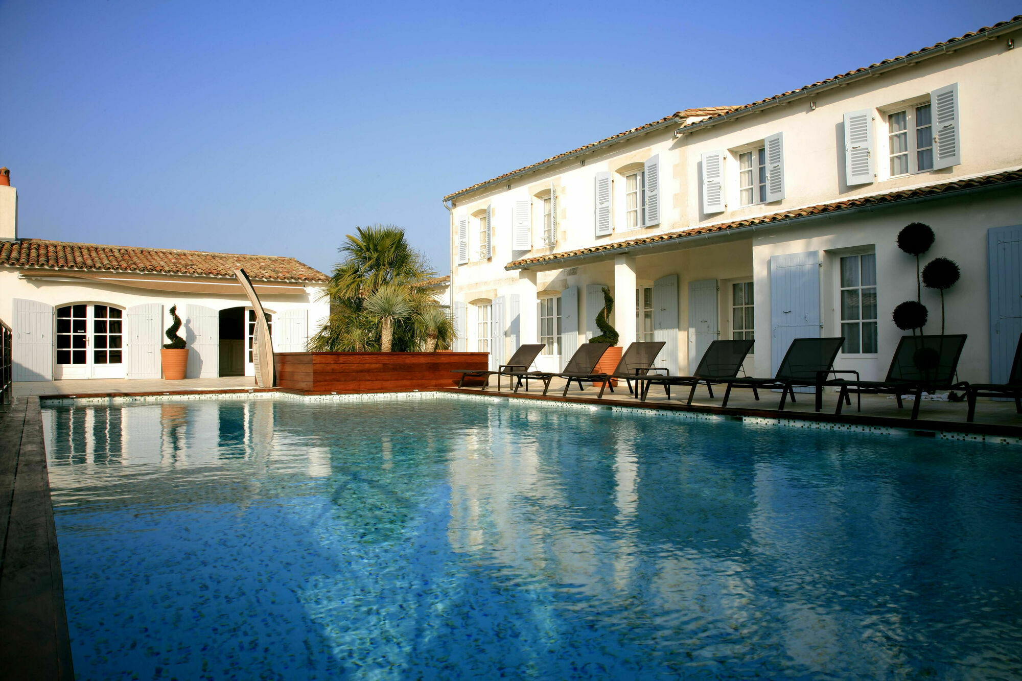 Le Clos Saint Martin Hotel Сансер Екстериор снимка